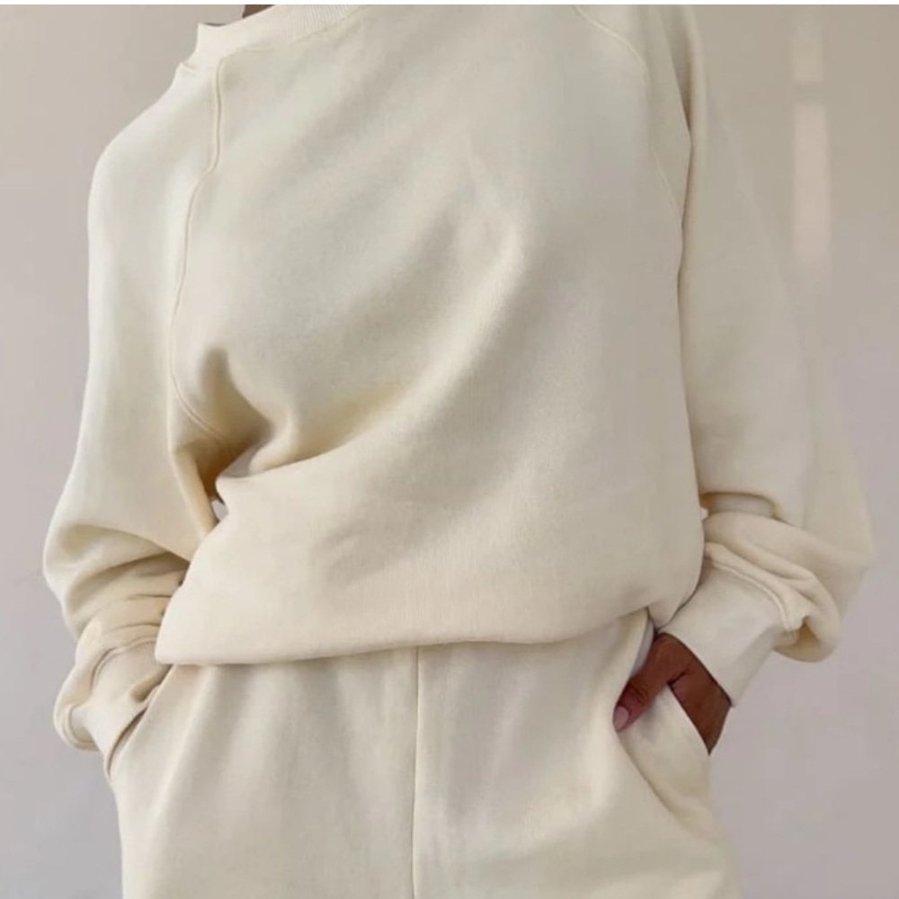 RUMORED Balance Crewneck In Coconut Cream - Picture 3 of 7